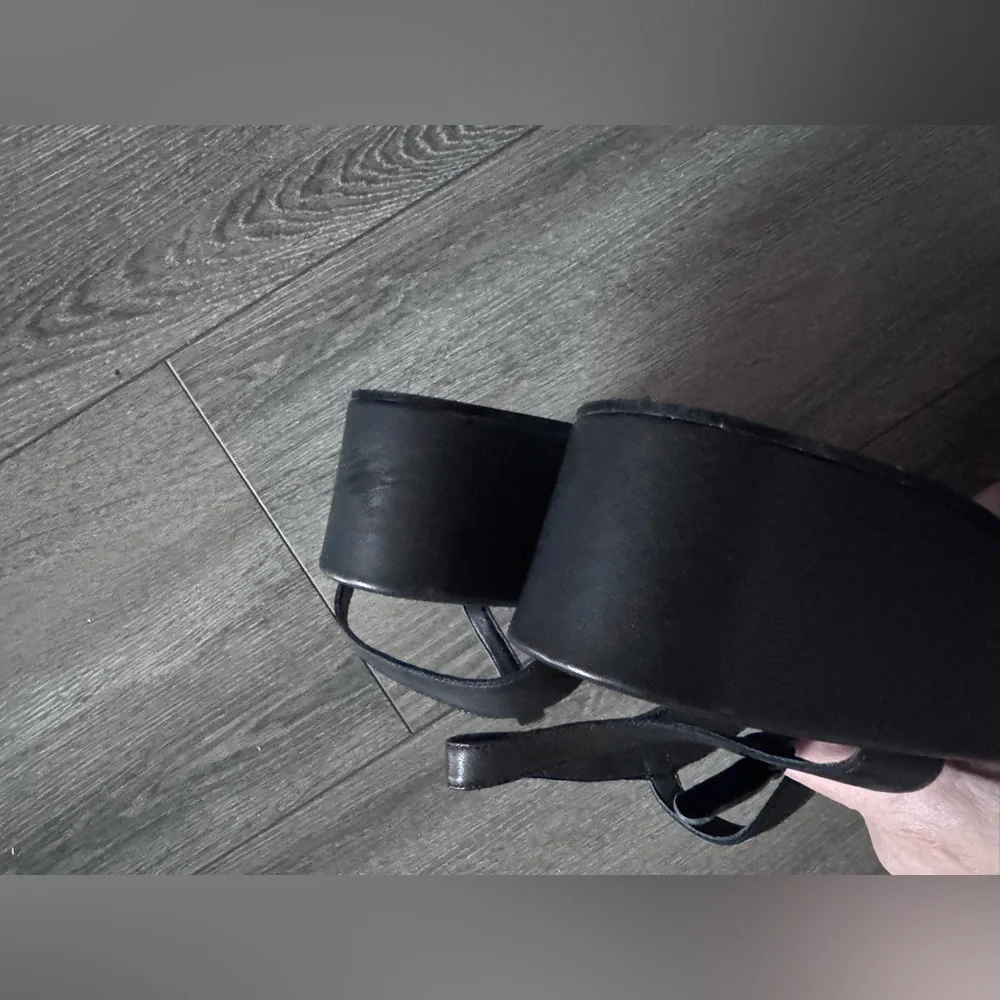 NEW Robert Clergerie $922 Black Flatform Sandals